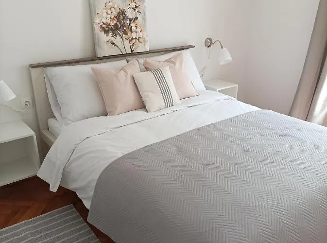 Luxury Meje